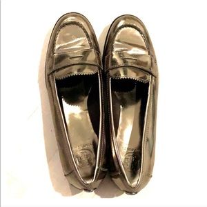 Size 11 metallic Tory Burch loafer